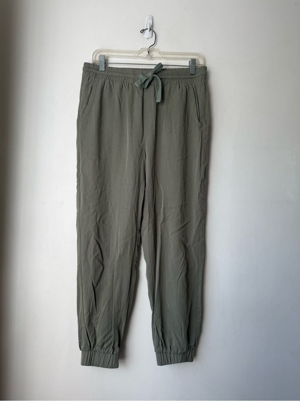 Dress Forum Olive Green Elastic Waist Jogger Pants L